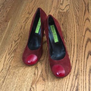 Material Prima red heels. Size 8